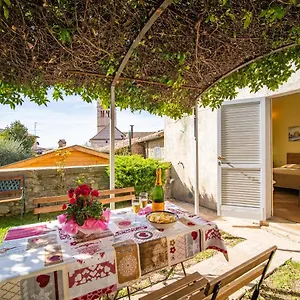 Terrazza Santa Chiara Guest house